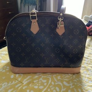 Louis Vuitton ALMA PM